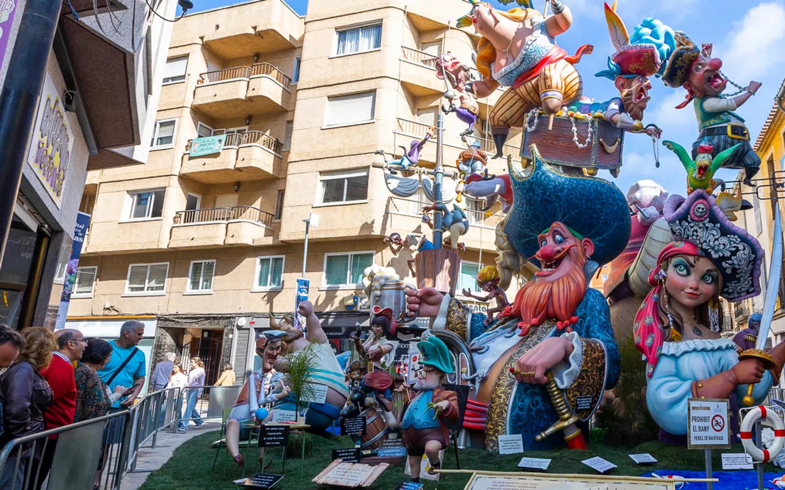 Fallas de Gandía. Imagen externa: Turespaña / Spain.info.