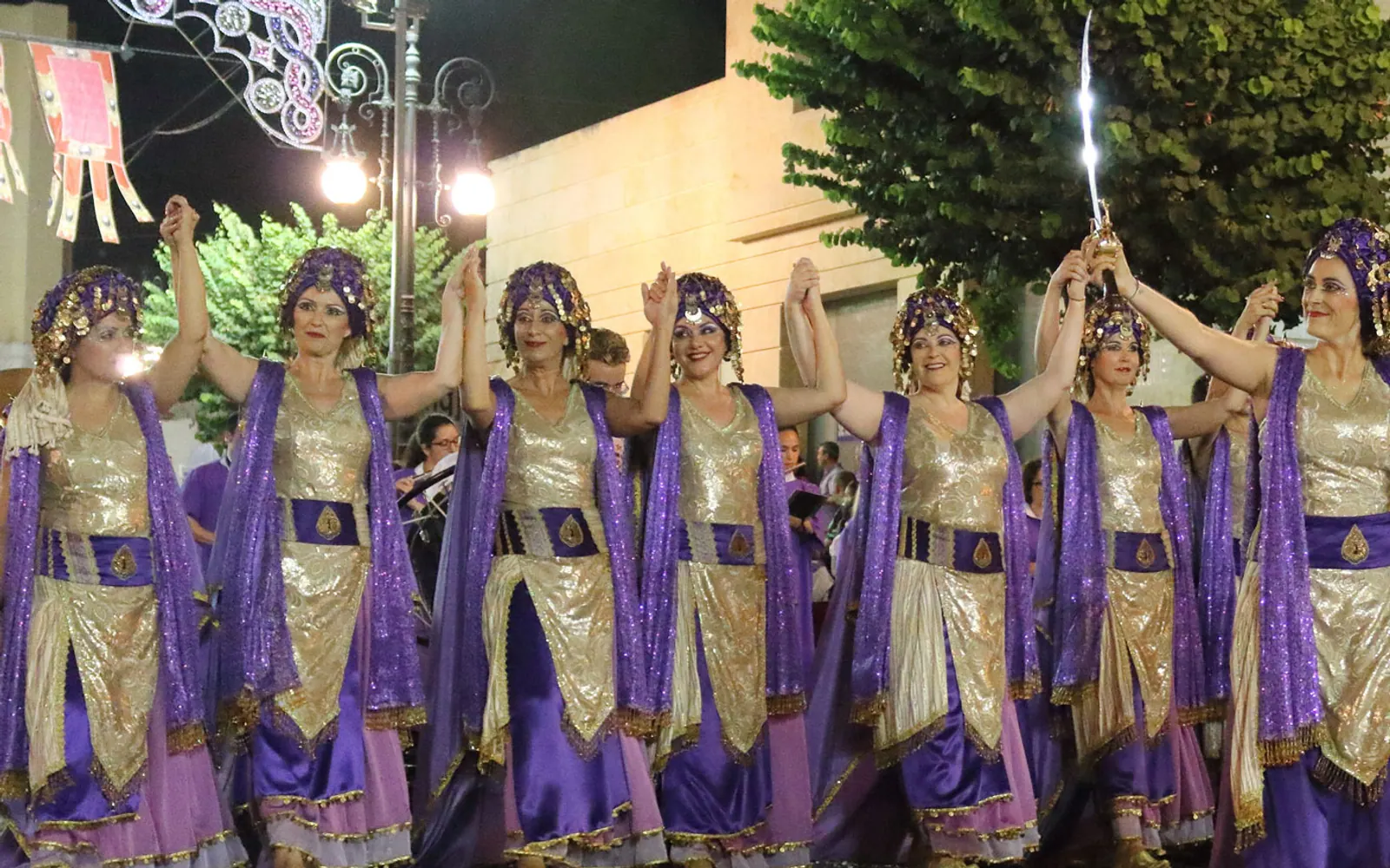Moros y Cristianos de Orihuela. Fiesta de la Reconquista. Imagen externa: Turespaña / Spain.info.