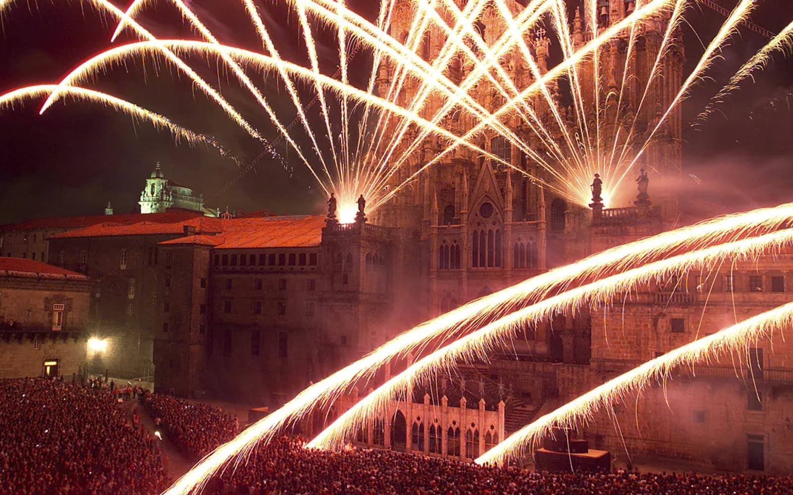 Fiestas del Apóstol Santiago. Imagen externa: Turespaña / Spain.info.