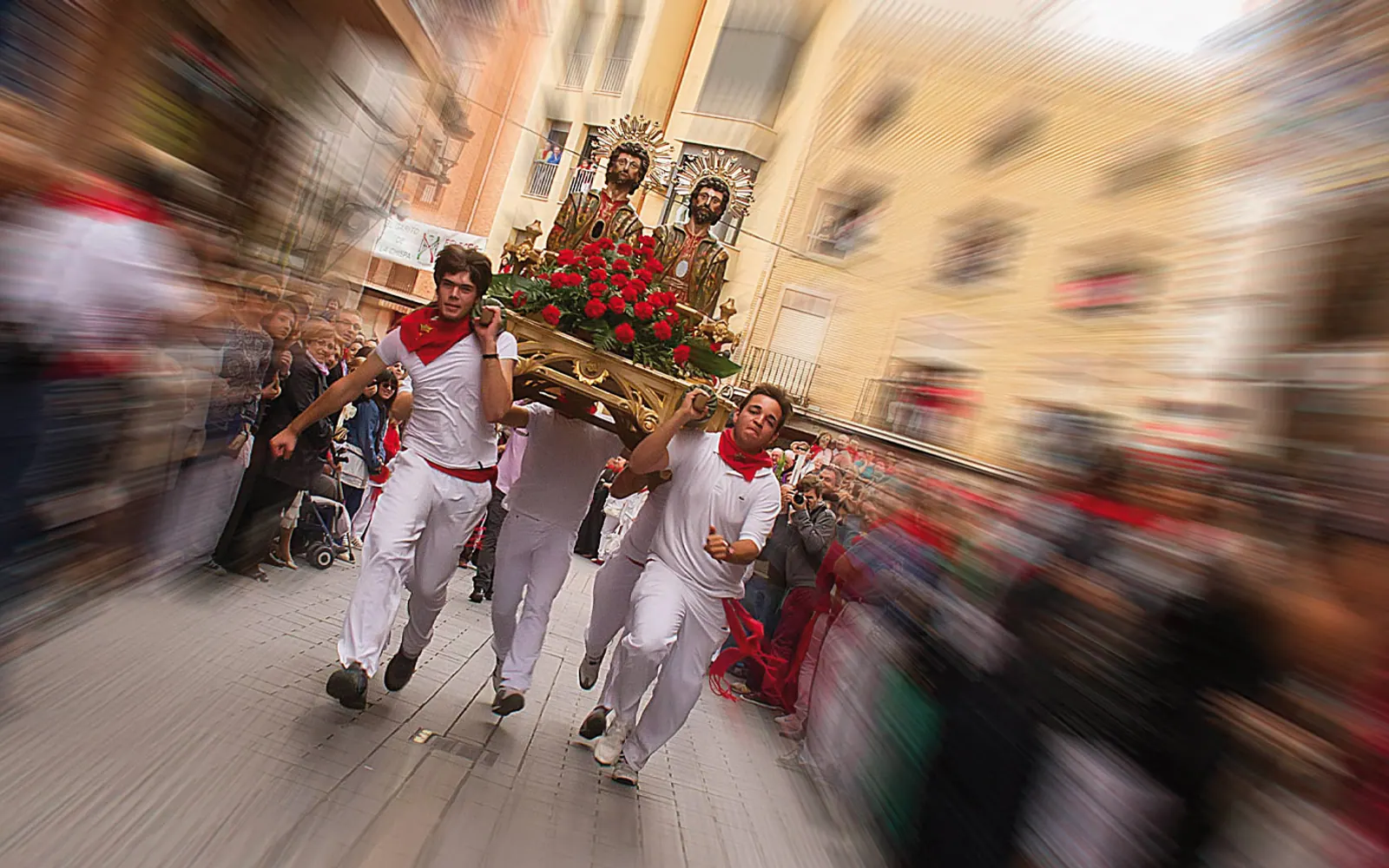 Fiestas de San Cosme y San Damián, de Arnedo. Imagen externa: Turespaña / Spain.info.